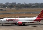 मुंबई से कोलकाता जा रही SpiceJet की फ्लाइट के इंजन में आई खराबी, आनन-फानन में कराई गई इमरजेंसी लैंडिंग
